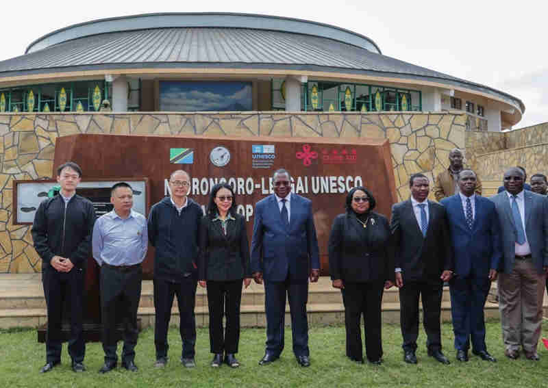 1761184580225055.jpg 779_副本.jpg